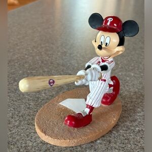 Hamilton Collection Mickey Mouse & Friends Phillies 2012 Home Run Hero Disney